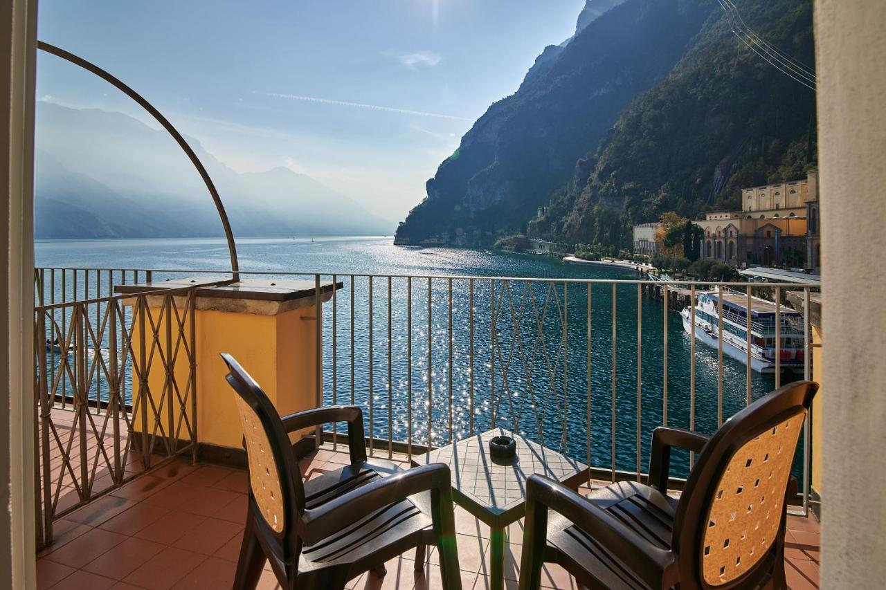 Hotel Sole Relax & Panorama 加尔达湖滨 外观 照片